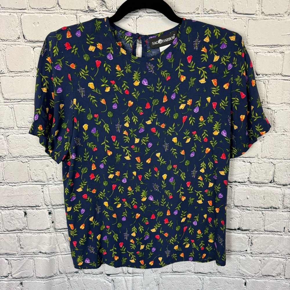 Sag Harbor Vintage 90s Floral Navy Rayon Blouse Boxy Fit Cottagecore Size Small